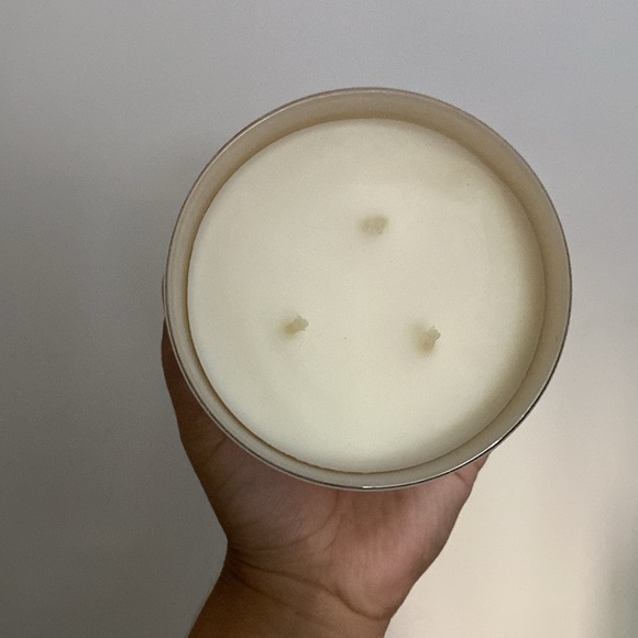 Bath & Body Works + White Barn - Toasted Coconut S'mores Candle - Picture 4 of 5